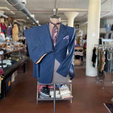 Size 36, 30x28 1/2 Vintage 1940s Blue Striped 3 Button 2pc Suit 2257 