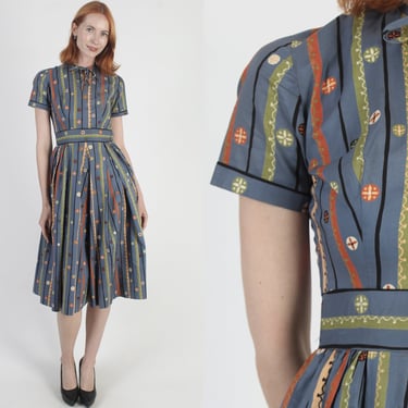 Atomic Rockabilly Print Side Zip Dress / Vintage 50s Mid Century Frock / Cute Retro Secretary Style / Full Pleated MCM Skirt 