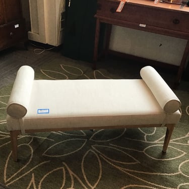 Charming Little Day Bed/Bench (Seattle)