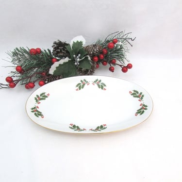 Kashima Christmas Holly Porcelain Tray Holly and Berry 