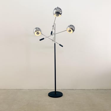 Vintage Robert Sonneman Triennale Orbiter Chrome Floor Lamp - 1970s MCM Retro Adjustable Lighting 