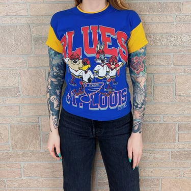 90's St. Louis Blues Looney Tunes Hockey T Shirt 