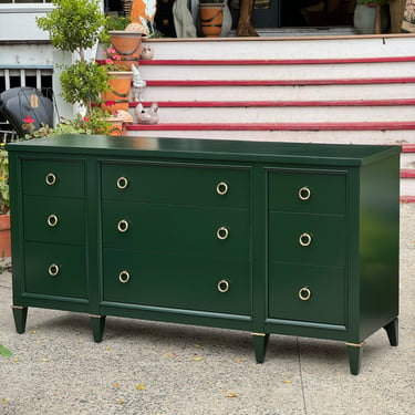 Gorgeous Stanley Dresser