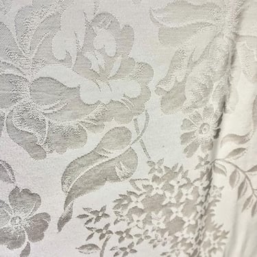 Vintage Quality Linen Damask Tablecloth~ Fine Jacard fabric~ Floral, Pedals, Chrysanthemum in Oyster White – Rectangle Tablecloth 77” x 56” 