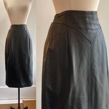Vintage 80s LEATHER Skirt / High YOKE Waist / Fitted Pencil Midi Length ./ Kick Pleat / Lined 