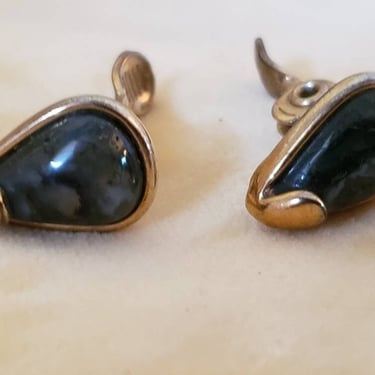 Vintage MONET clip on earrings  goldtone dark Blue vintage jewelry 