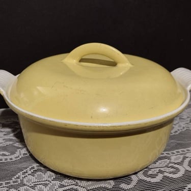 Vintage Descoware Belgium Lemon Yellow Enamel Cast Iron Dutch Oven 