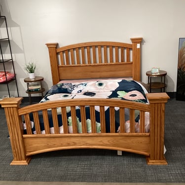 4 Post Wood Queen Bed Frame
