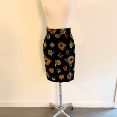 Crisca cotton printed black velvet knee length pencil skirt-size 36 (4) 