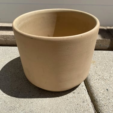 Mid Century Modern US Pottery Matte Bisque Ceramic Planter Pot MCM