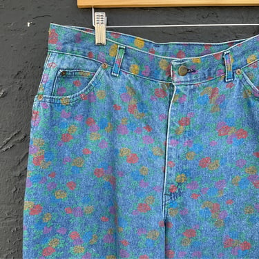  Chic Floral Denim Jeans 