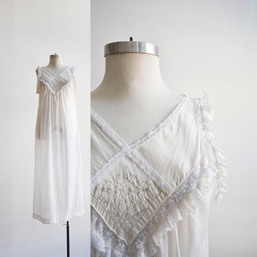 1940s/1950s Long White Lace Nightgown 