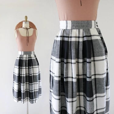 woven plaid skirt - 25.5 - vintage 80s 90s black white womens XS extra small check full skirt 