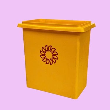 Vintage Wastebasket Retro 1970s Mid Century Modern + Tupperware + Harvest Sun + Trash Can + Yellow Orange + Plastic + Large + Bathroom Decor 