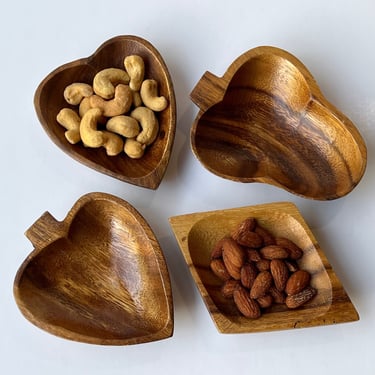 Vintage Monkey Pod Wood Snack Bowls. Set of 4 Game Card Suit Shaped Wooden Nut Dishes - Club, Spade, Diamond and Heart. 