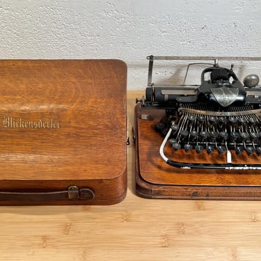 1902 Blickensderfer No 7 Typewriter with Original Oak Case, Instructions 