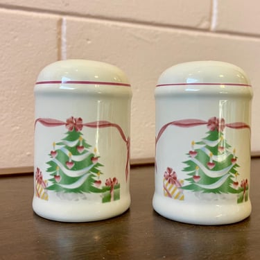 Vintage 1992 Home For Christmas by Sakura Salt + Pepper Shakers 