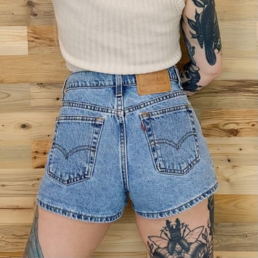Levi's 511 Vintage Jean Shorts / Size 28 29 