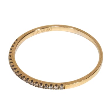 No Label - 18k Gold Thin Band Ring w/ 0.09 ct Diamonds Sz 5
