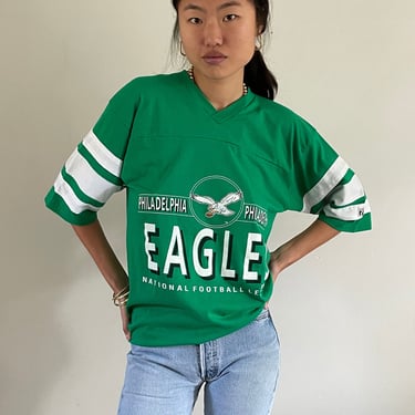 80s Philadelphia Eagles football t-shirt / vintage cotton kelly green NFL classic Eagles FB football boyfriend tshirt t-shirt USA | Large 