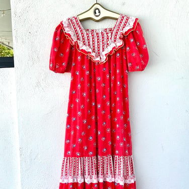 Vintage Hawaiian Dress Muumuu Prairie Red Floral Hawaii Lace Babydoll Muu 