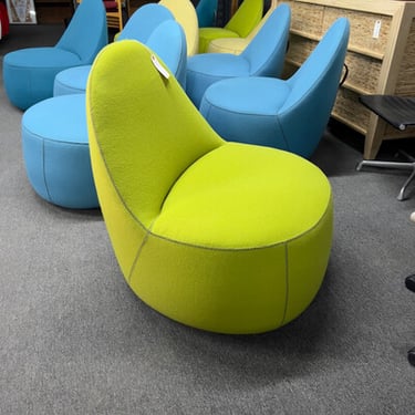 Mitt Lounge Chairs (Chartreuse)