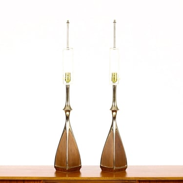 Mid Century Vintage Table Lamp by Laurel - Brass + Walnut - Sinuous Edge - Square base — Pair 