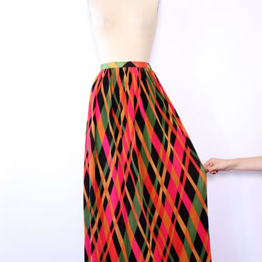 Dayglo Plaid Pleat Maxi XS