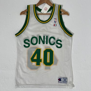 Vintage 1990's Seattle Supersonics 'Shawn Kemp' White Champion Jersey Sz. 40 (M)