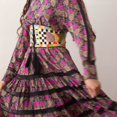 1980s Albert Nipon Silk Floral Print Ruffle Collar Dress 