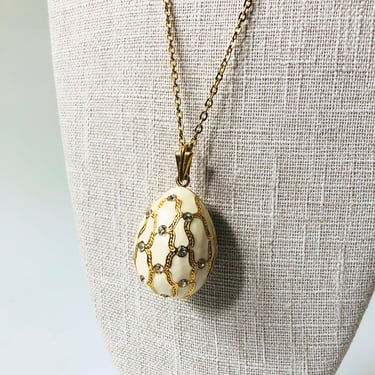 Vintage Jackie Orr Faberge Egg Necklace 