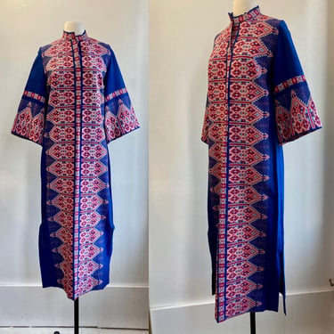 Vintage 70s CAFTAN / Hand EMBROIDERED Kaftan / Angel Sleeves + Maxi Length / Ethnic Hostess Dress 