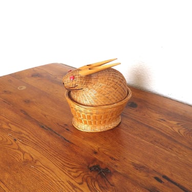 Vintage Rabbit Woven Wicker Basket Shanghai Handicrafts Easter 