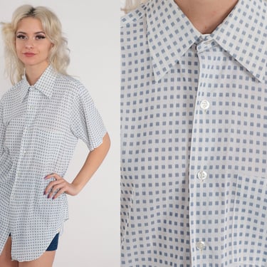 70s Button Up Shirt White Blue Square Print Print Short Sleeve Top Pointed Collar Retro Preppy Collared Basic Vintage 1970s Arrow Mens Large 