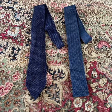Lot of 2 vintage Rooster cotton knit men’s neckties | navy blue knit tie, preppy, Academia 