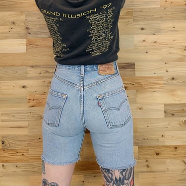 Levi's 501 Vintage Cut Off Jean Shorts / Size 25 26 