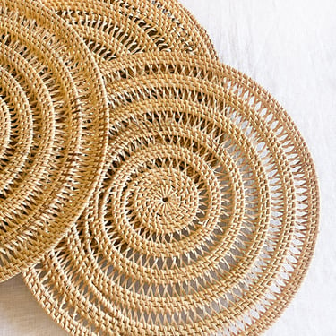 Village Thrive Woven Placemat