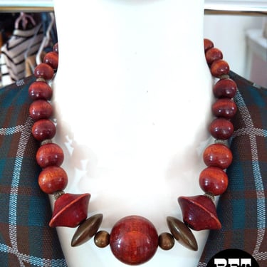 Chic Vintage Warm Brown Wood & Brass Beaded Statement Necklace 