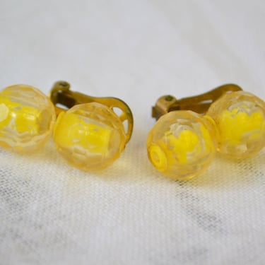 1960s Yellow Pop Bead Clip Earrings 