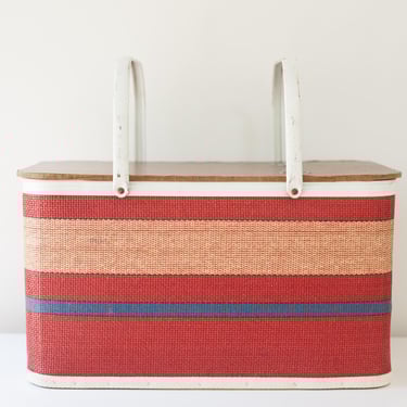 Retro Large Picnic Basket 