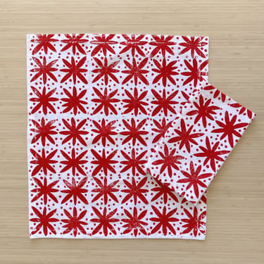 linen dinner napkins. red floral dots. hand block printed. placemats / tea towel. southwest. boho decor. hostess gifting. 