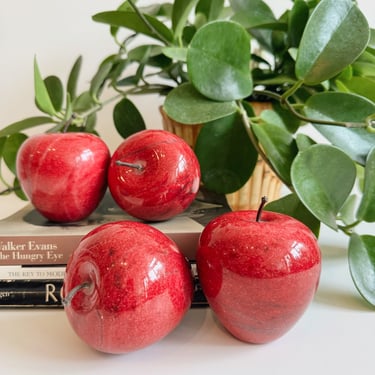Red Marble Apples