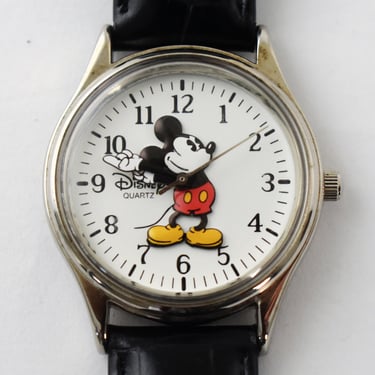 Vintage Disney Time Works 3D Mickey Mouse wrist watch, Theme Parks Edition puffy Mickey croco leather band watch 