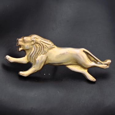 80's antiqued gold plate running lion lapel hat band pin, roaring Zodiac Leo collar pin tie tack 