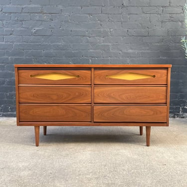 Mid-Century Modern Two-Tone Dresser, c.1960’s 