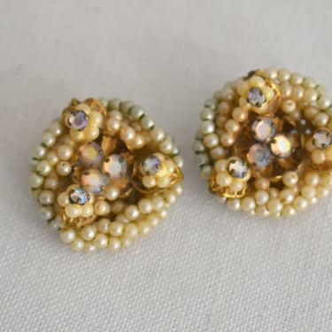 1950s Pearl and Rhinestone Swirl Clip Earrings 