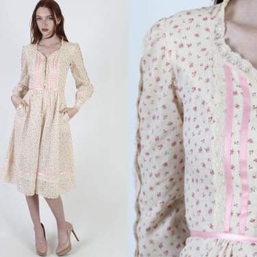 70s Fairycore Corset Dress / Ivory Lace Calico Floral Mini Dress / Vintage Sheer Garden Prairie Pockets Dress 