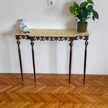 Vintage console table / console table with marble top and brass legs / elegant furniture for hallway / living room or foyer / made in italy 