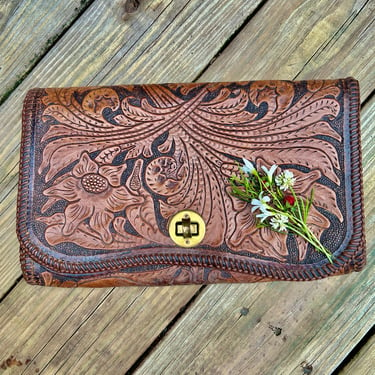 Western 1940s Hand Tooled Laced Leather Floral Clutch Bag with Brass Vintage Purse 