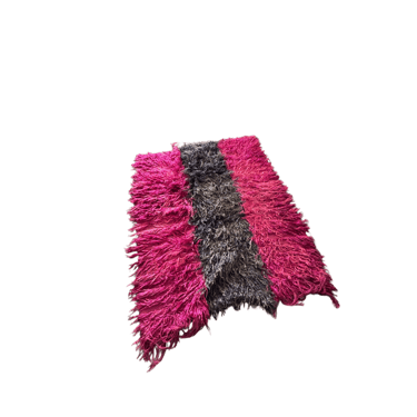 Pink and Gray Tulu